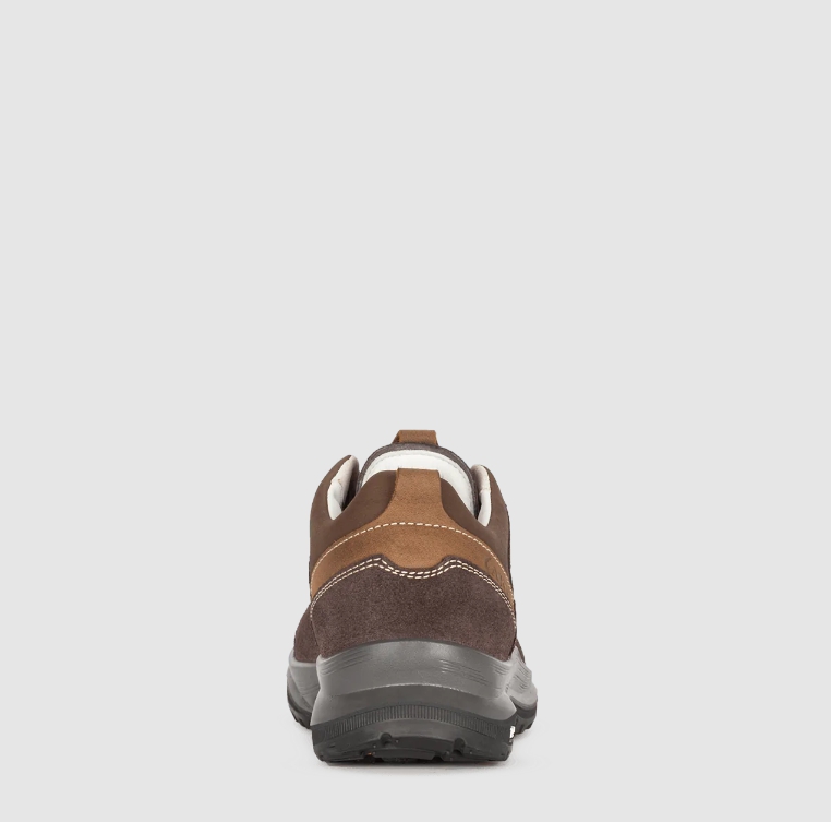 Brown AKU LA VAL II LOW GTX Travel Shoes | 83705208